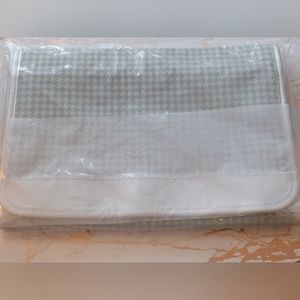 Dior Beauty Hanging Toiletry Beauty Bag Makeup (Brand New)